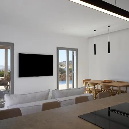 Villa Mae by ΜΡS *