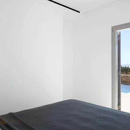 Villa Mae by ΜΡS *